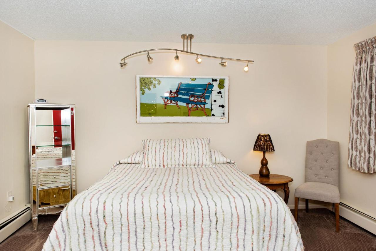 Red Wing Motel Маниту Спрингс Екстериор снимка
